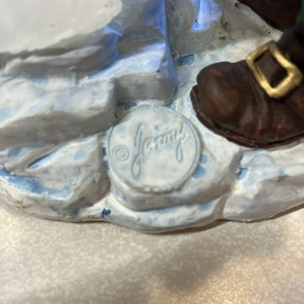 Vtg Santa Claus Carving Ice Angel Figurine Resin Christmas Decor Squirrel Bird